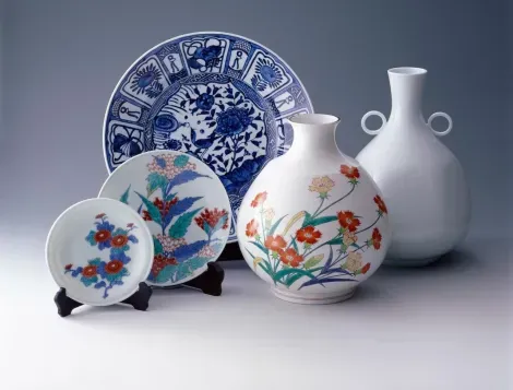 La céramique japonaise s'est développée grâce à l’intérêt croissant pour la cérémonie du thé.